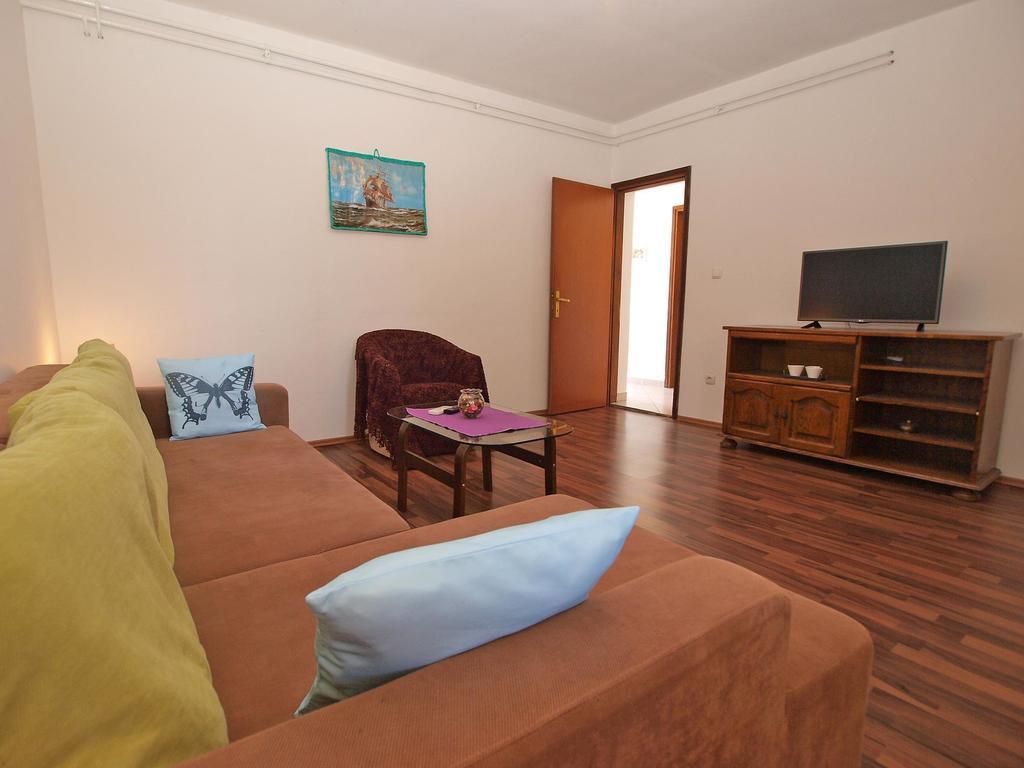 Apartments Dvigradska 1103 Πόρετς Εξωτερικό φωτογραφία