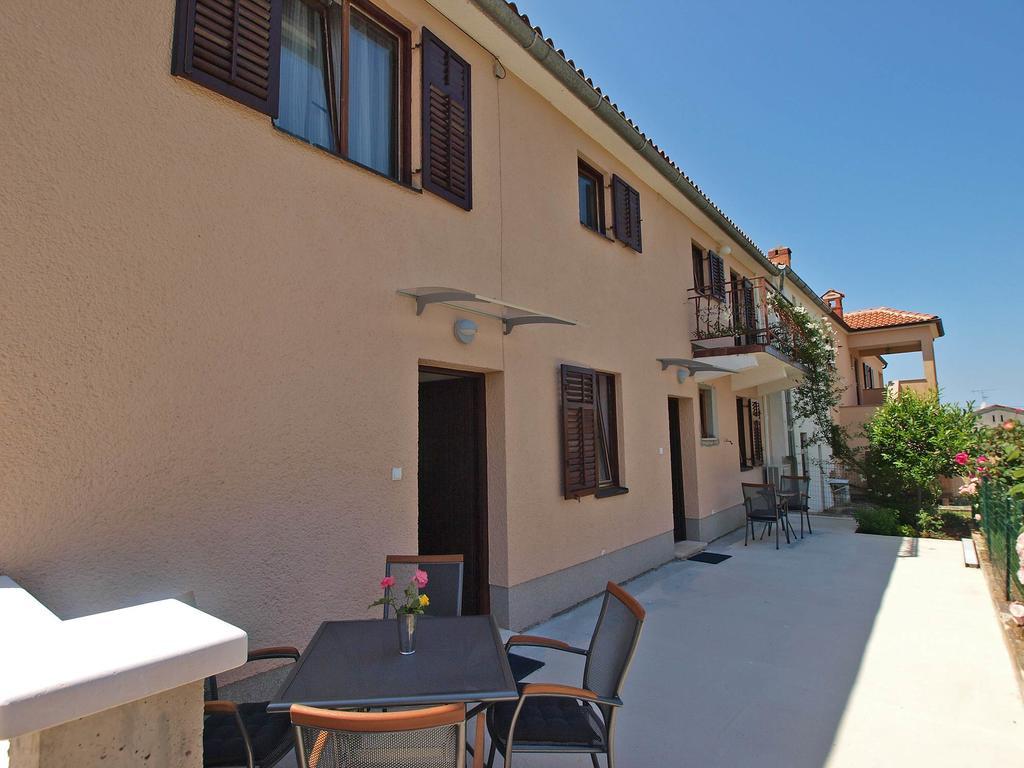 Apartments Dvigradska 1103 Πόρετς Εξωτερικό φωτογραφία