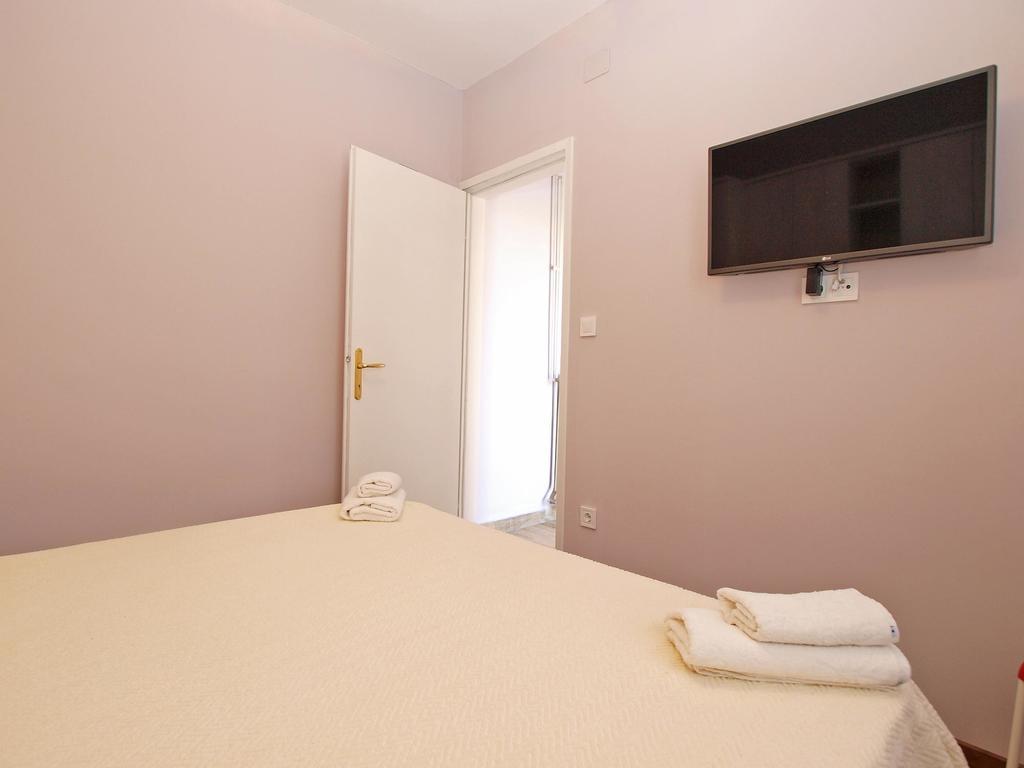 Apartments Dvigradska 1103 Πόρετς Εξωτερικό φωτογραφία